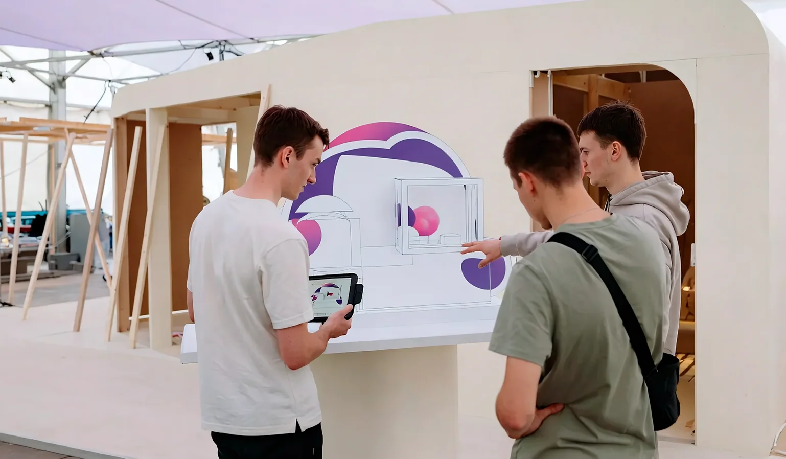 Первый стенд на выставке за 90 дней: план запуска для B2B-компаний